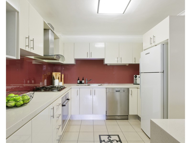 1/84 Pacific Parade, Dee Why NSW 2099