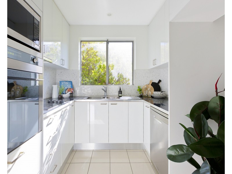 1/20 Dowling Street, Queenscliff NSW 2096