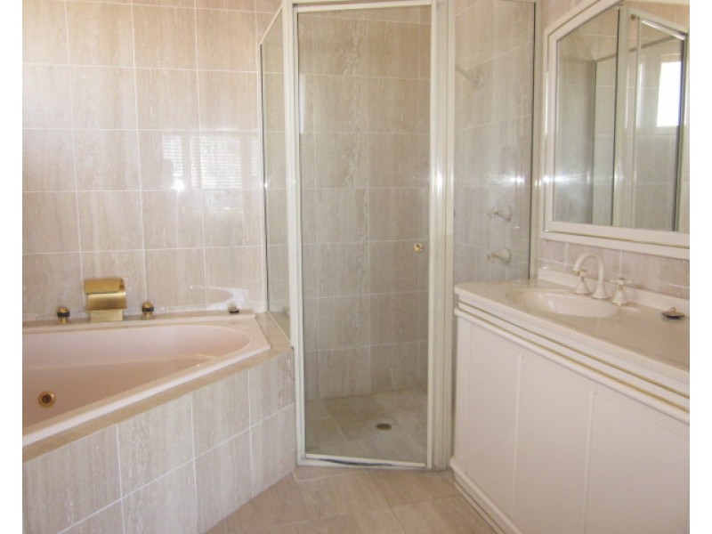 25 Princess Mary Street, Beacon Hill NSW 2100