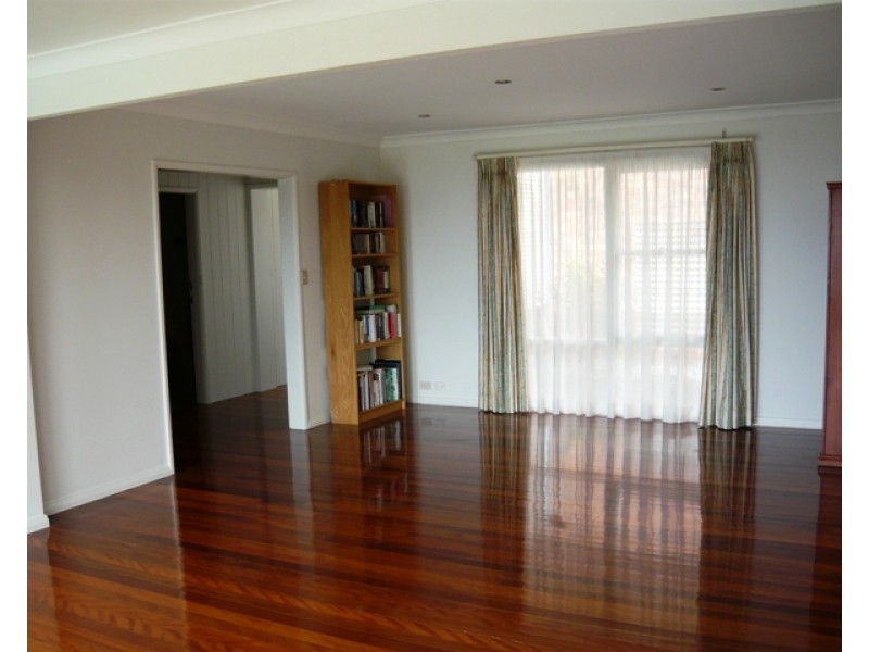 25 Princess Mary Street, Beacon Hill NSW 2100