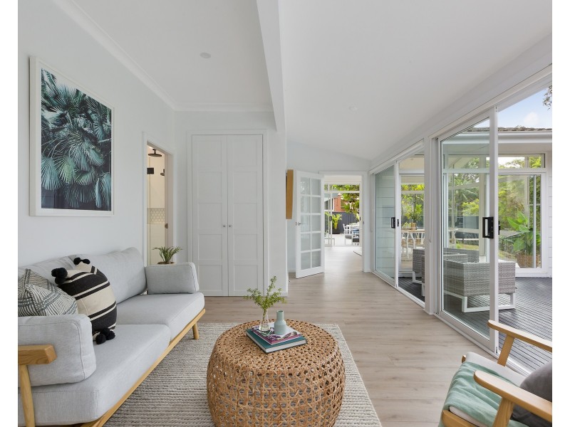 24 Campbell Parade, Manly Vale NSW 2093