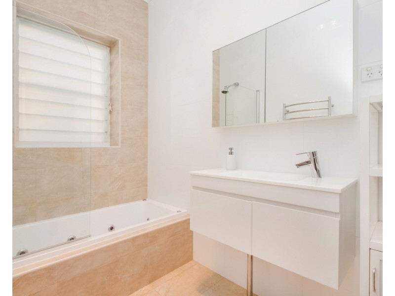 15 Bellevue Street, Fairlight NSW 2094