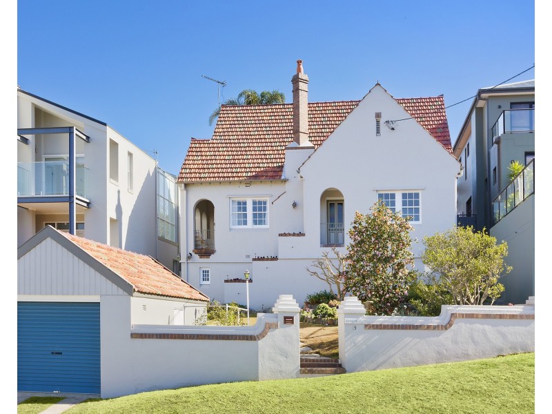 15 Vista Street, Greenwich NSW 2065