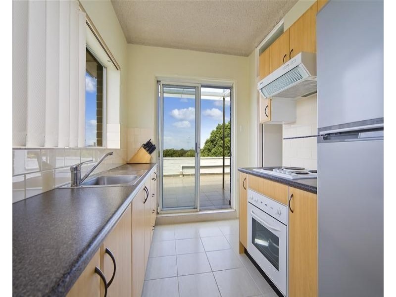 10/14 Westminster Avenue, Dee Why NSW 2099