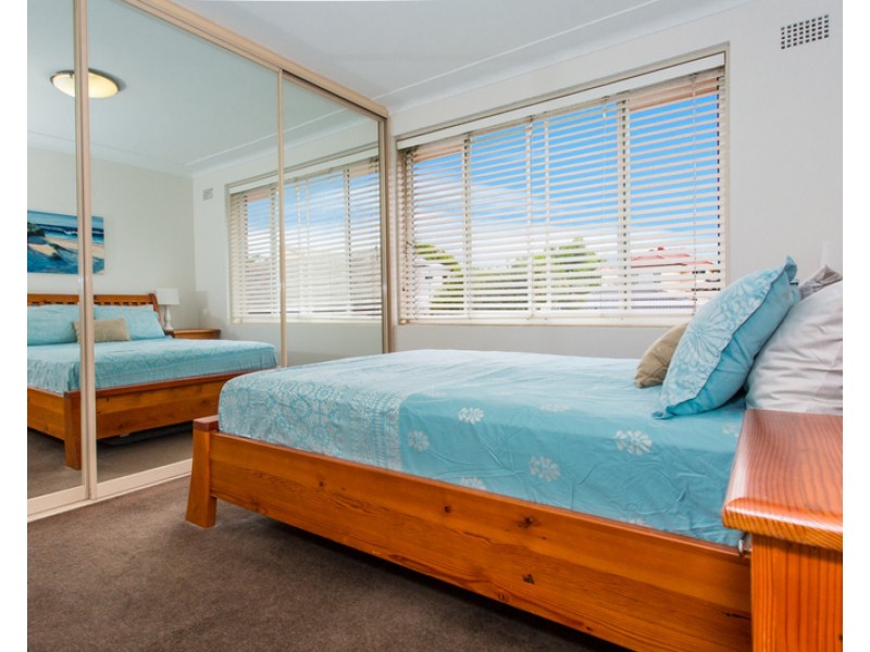 6/26 Kooloora Avenue, Freshwater NSW 2096