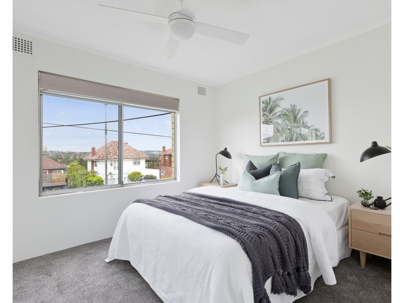 2/105 Queenscliff Road, Queenscliff NSW 2096