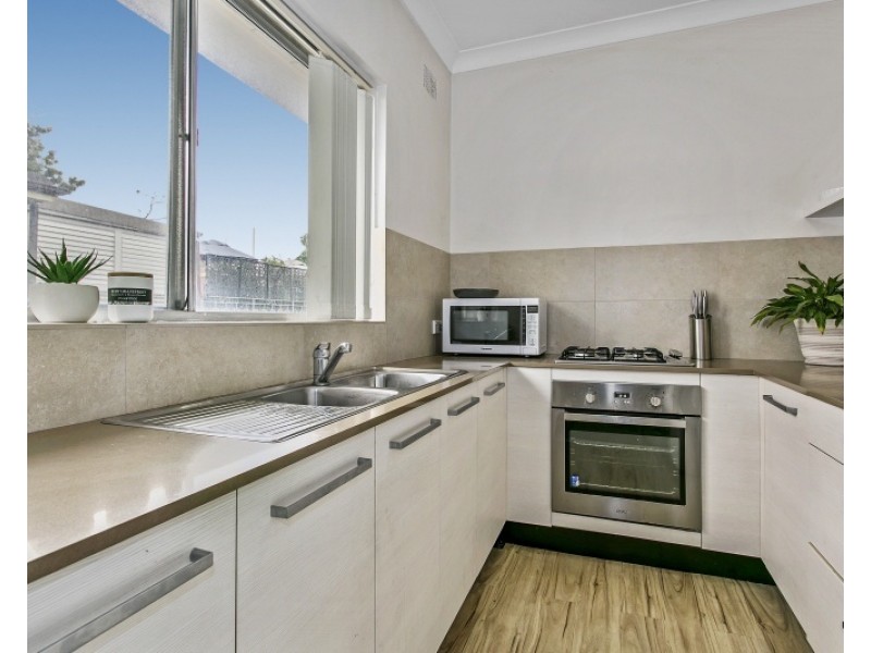 6/4 Holborn Avenue, Dee Why NSW 2099