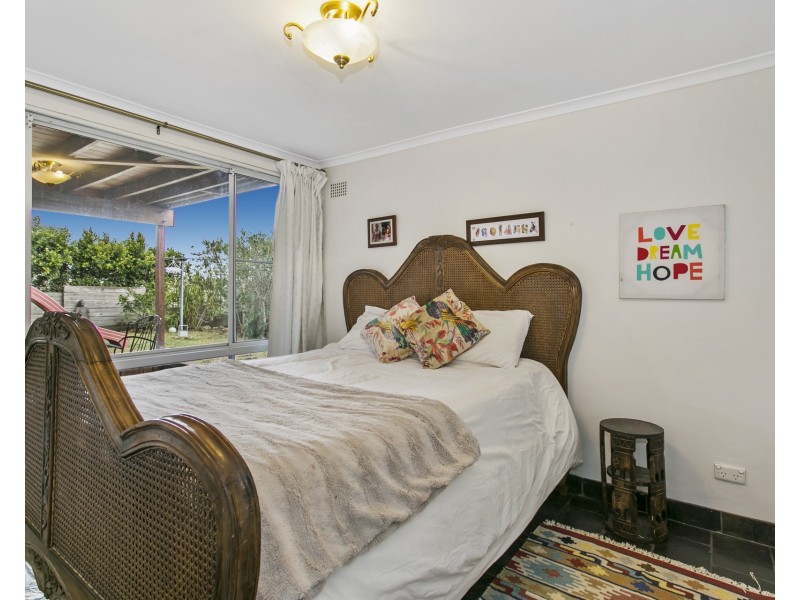 15 Alma Street, Clontarf NSW 2093