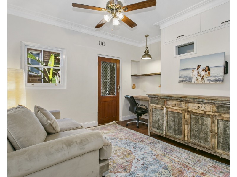 15 Alma Street, Clontarf NSW 2093