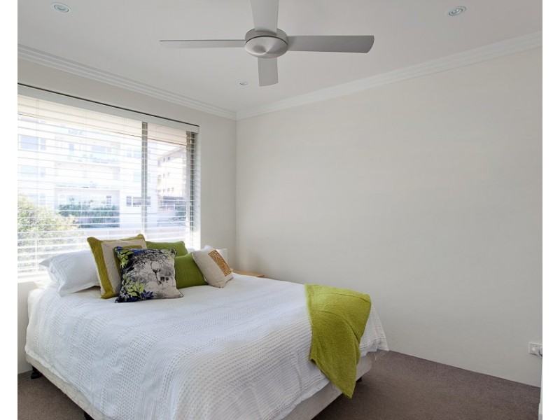 8/23 Greycliffe Street, Queenscliff NSW 2096