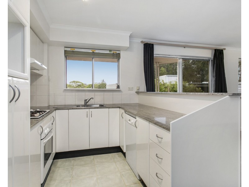 8/4 Campbell Parade, Manly Vale NSW 2093