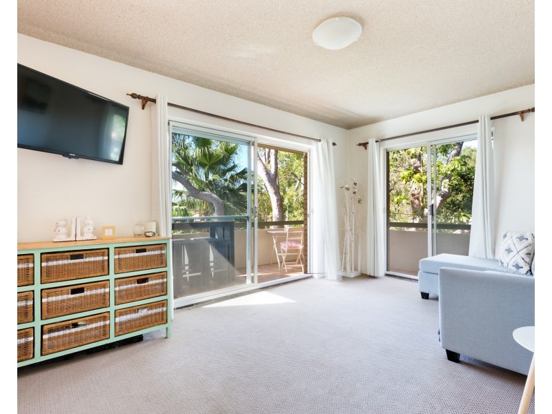 18/82 Pacific Parade, Dee Why NSW 2099