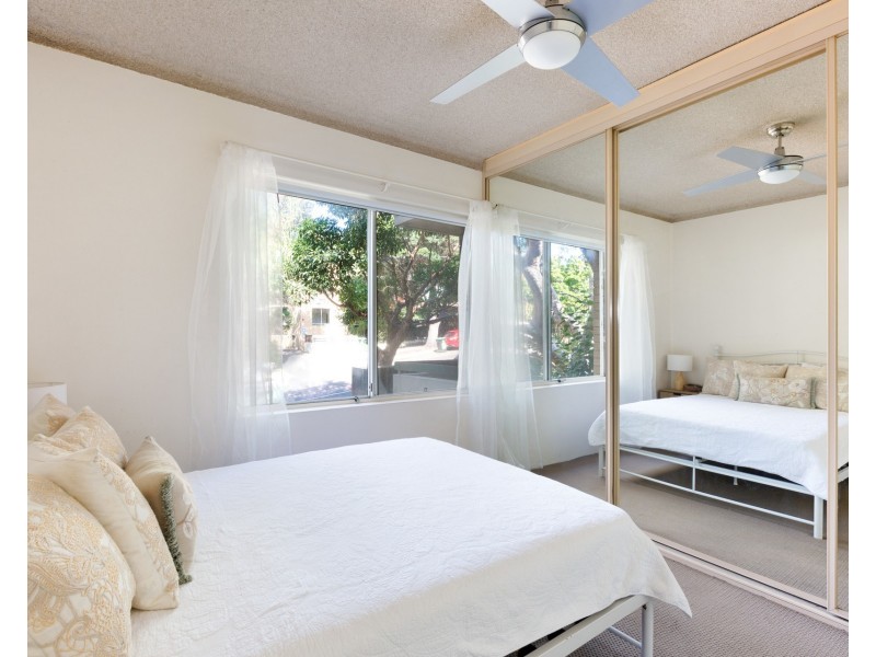 18/82 Pacific Parade, Dee Why NSW 2099
