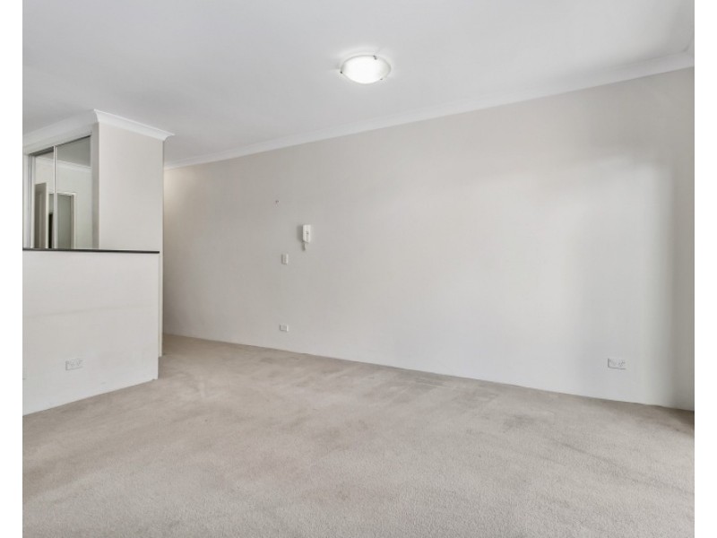 6/1-3 Funda Place, Brookvale NSW 2100