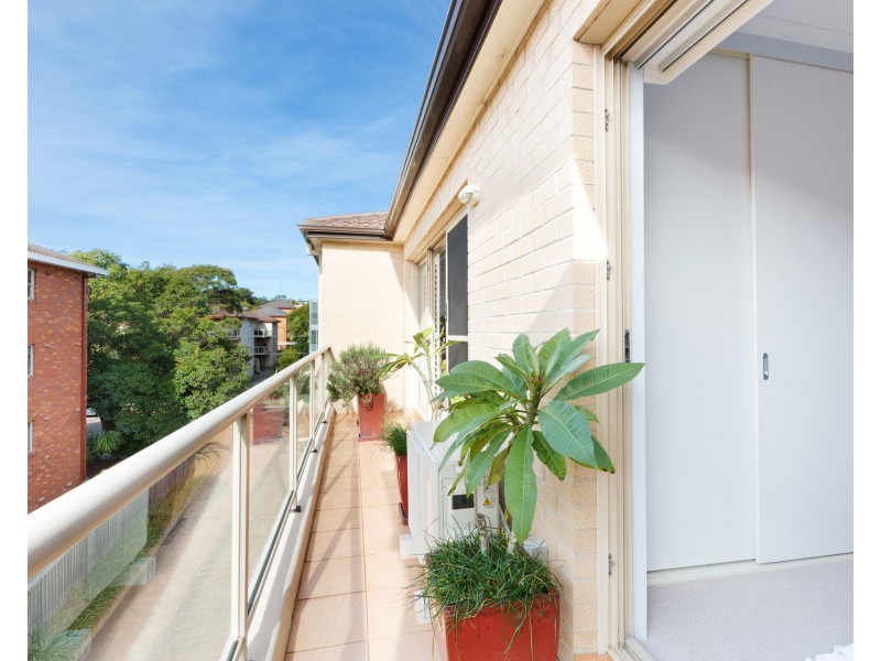 13/6-10 Boronia Street, Dee Why NSW 2099