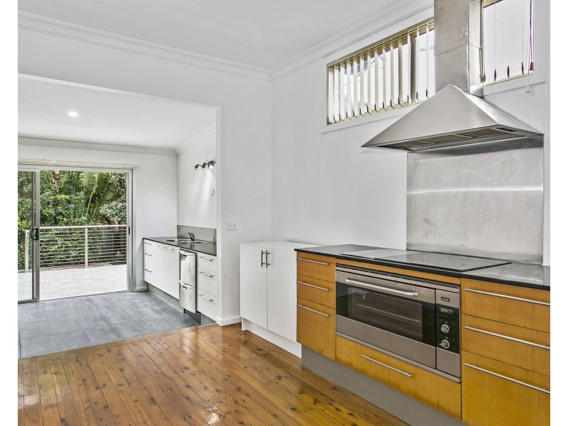 62 Veterans Parade, Wheeler Heights NSW 2097