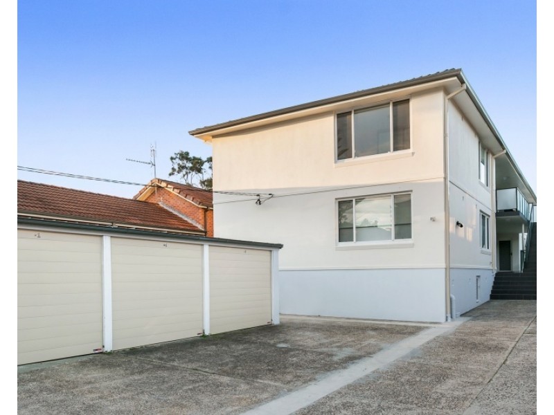 4/26 Kooloora Avenue, Freshwater NSW 2096