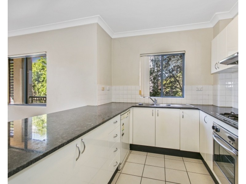 11/53-55 Campbell Parade, Manly Vale NSW 2093