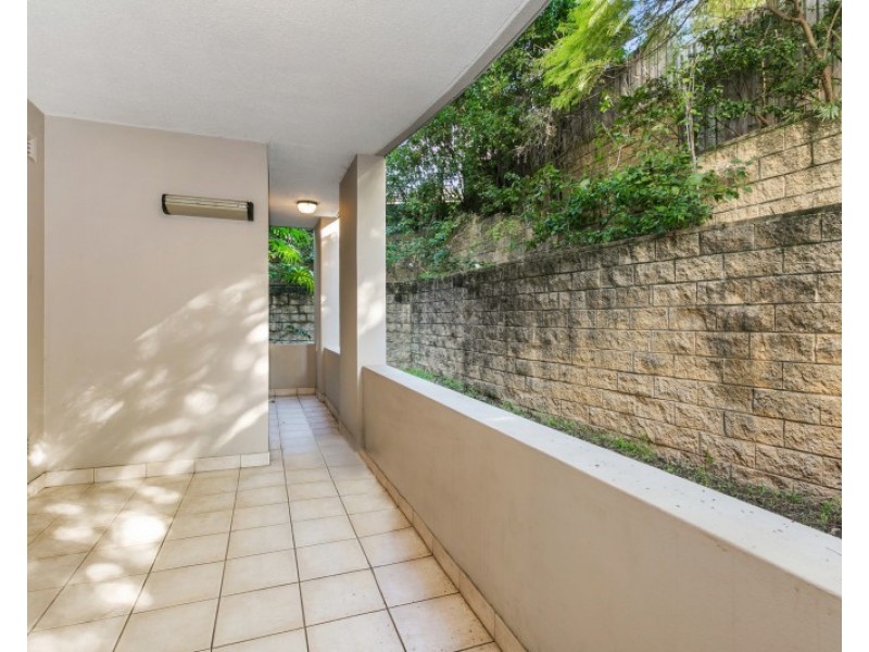 21/11 Sturdee Parade, Dee Why NSW 2099