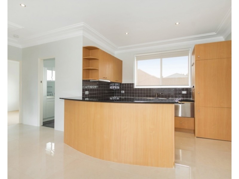 5/26 Kooloora Avenue, Freshwater NSW 2096