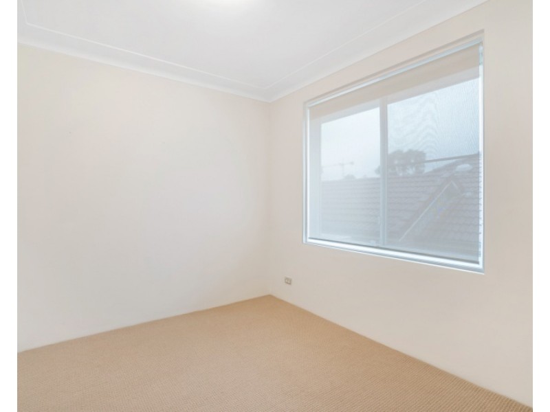 5/26 Kooloora Avenue, Freshwater NSW 2096