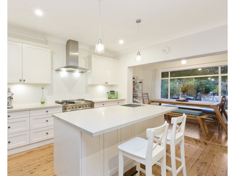 2 Harmston Avenue, Frenchs Forest NSW 2086