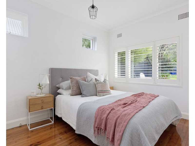 2 Harmston Avenue, Frenchs Forest NSW 2086