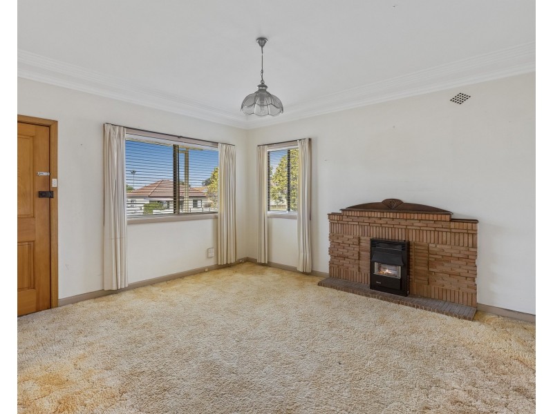 12 Nimbey Avenue, Narraweena NSW 2099