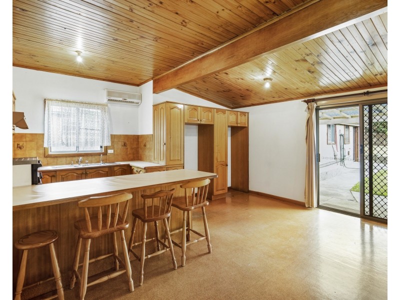 12 Nimbey Avenue, Narraweena NSW 2099