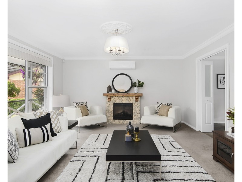 9 Wychwood Place, Castle Hill NSW 2154