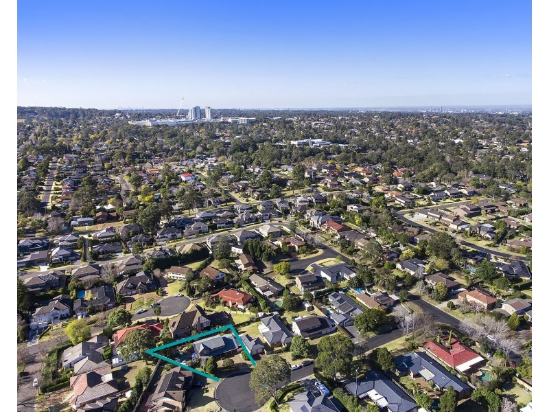 9 Wychwood Place, Castle Hill NSW 2154