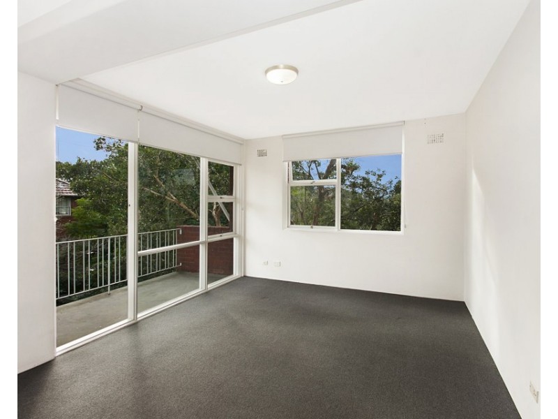 4/27  La Perouse Street, Fairlight NSW 2094