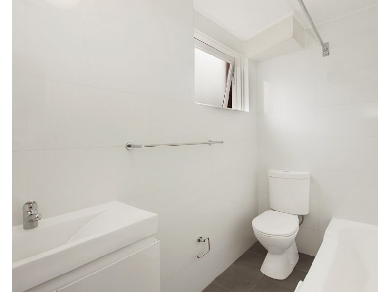 4/27  La Perouse Street, Fairlight NSW 2094