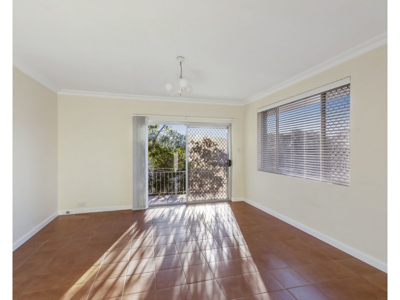 2/1 Burchmore Road, Manly Vale NSW 2093
