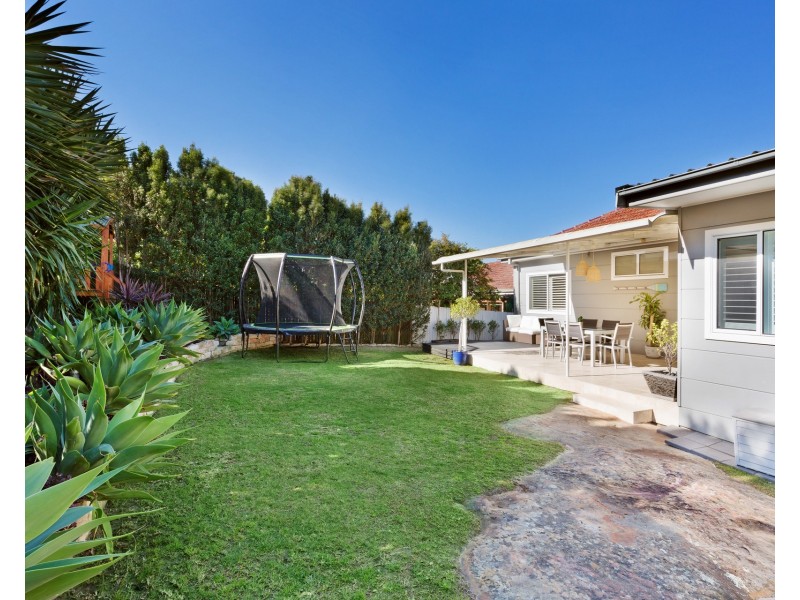 12 Monserra Road, Allambie Heights NSW 2100