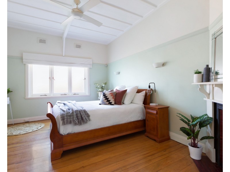 17 Clifford Avenue, Fairlight NSW 2094
