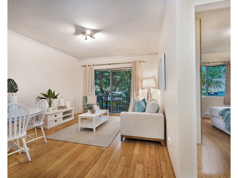 1/13 Clarke Street, Narrabeen NSW 2101