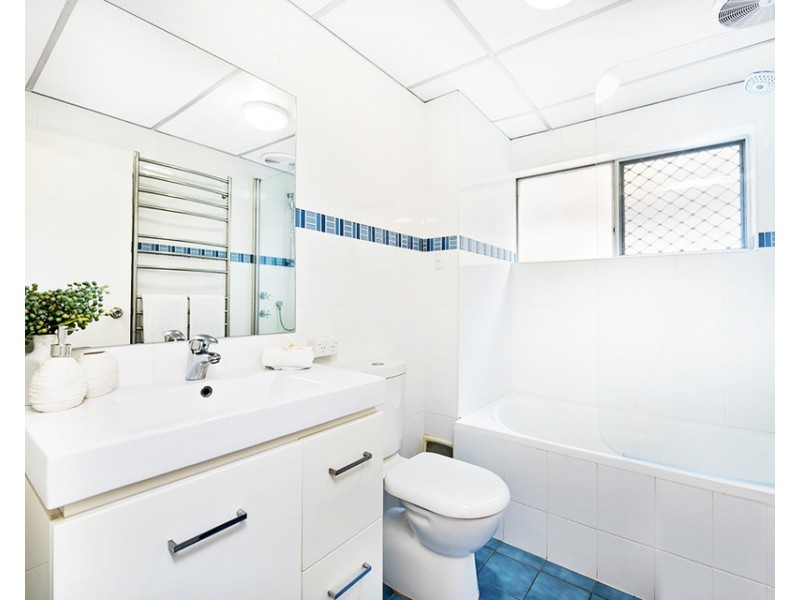 1/13 Clarke Street, Narrabeen NSW 2101