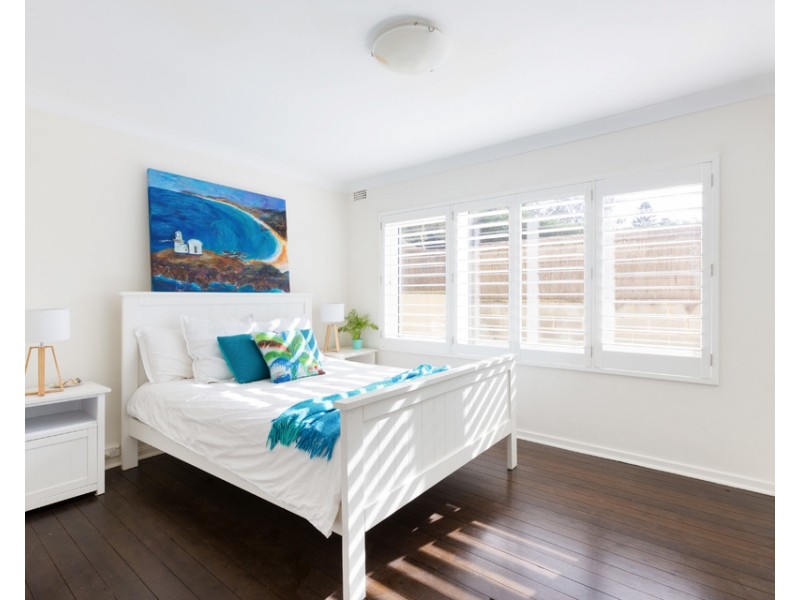 2/81 Ocean Street, Narrabeen NSW 2101