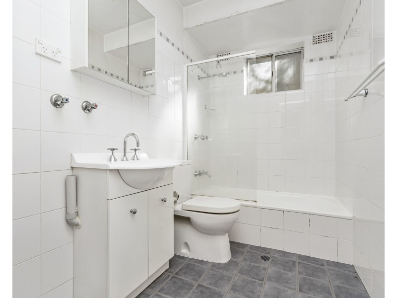 1/60 Soldiers Avenue, Freshwater NSW 2096