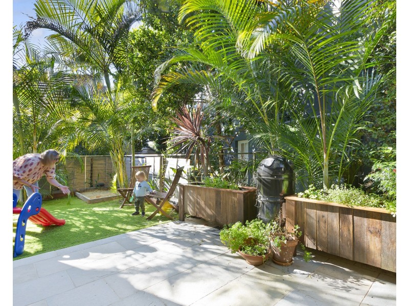 11/201-207 Sydney Road, Fairlight NSW 2094