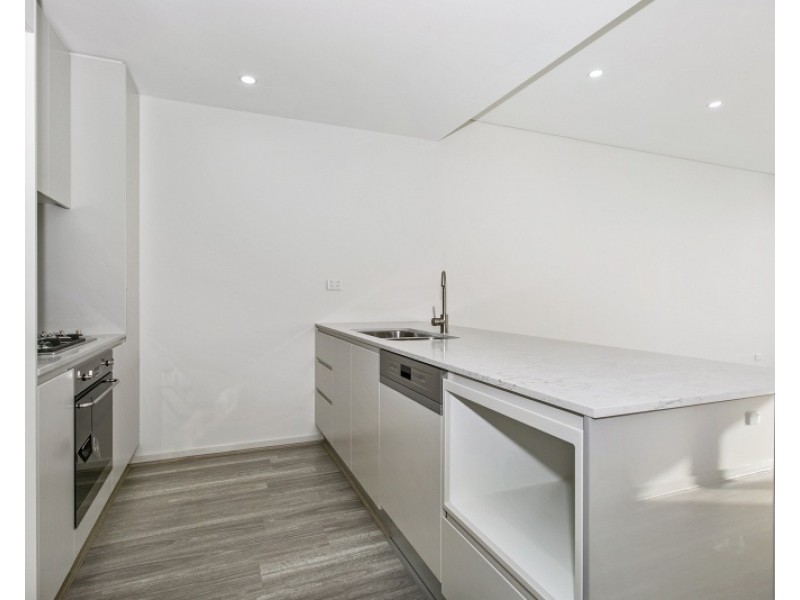 C302/23 Roger Street, Brookvale NSW 2100