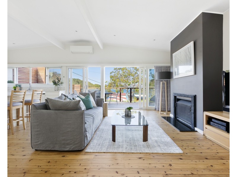 16 Ogilvy Road, Clontarf NSW 2093