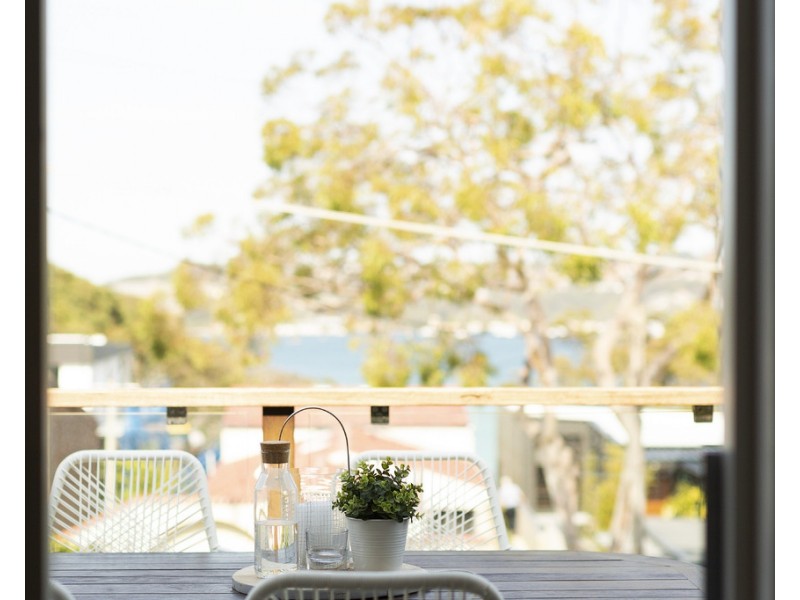 16 Ogilvy Road, Clontarf NSW 2093