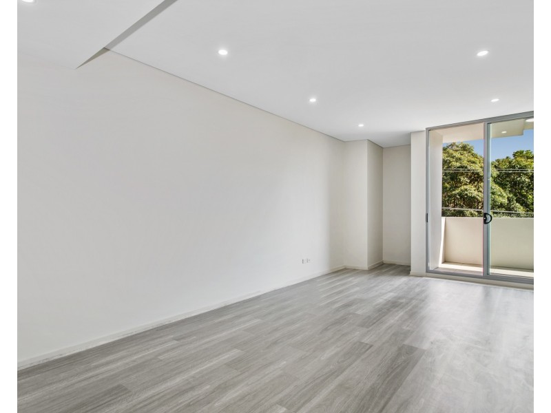 B302/23 Roger Street, Brookvale NSW 2100