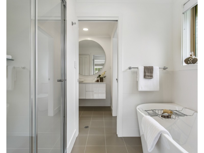 10A Calder Street, North Curl Curl NSW 2099