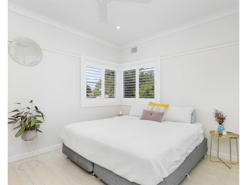 14 Laurie Road, Manly Vale NSW 2093