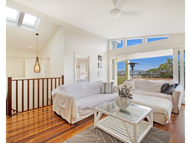 8 Kangaroo Street, Manly NSW 2095