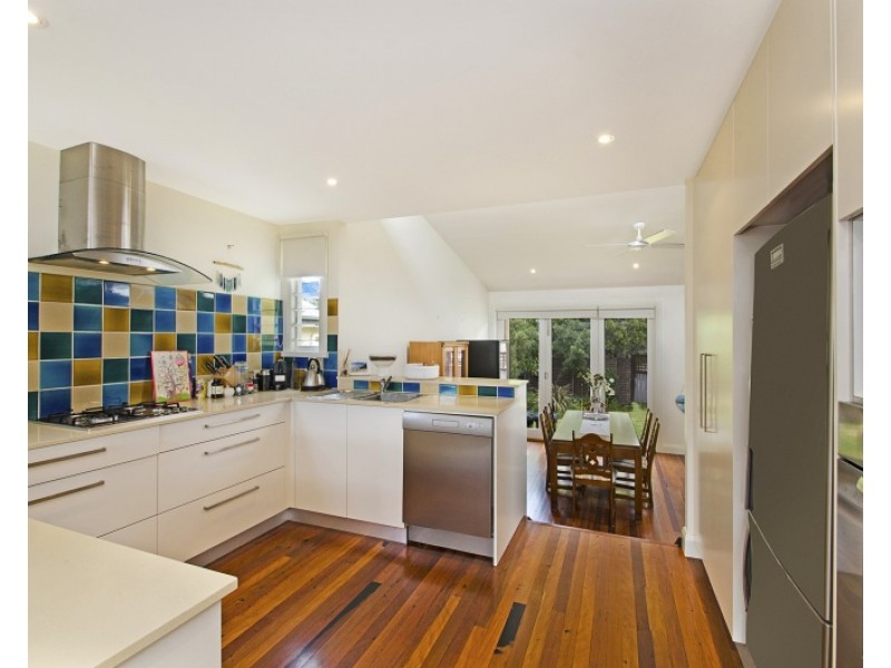 8 Kangaroo Street, Manly NSW 2095