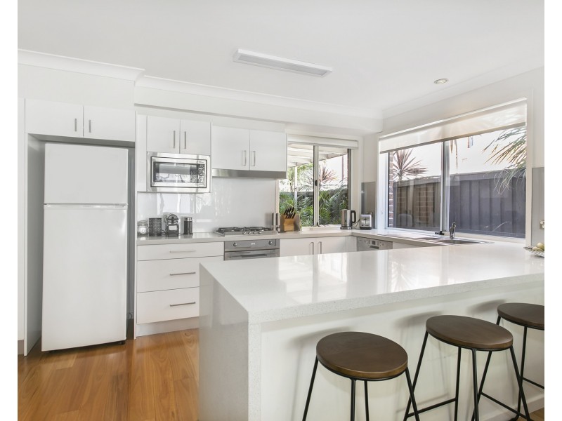 58A Wyadra Avenue, Freshwater NSW 2096